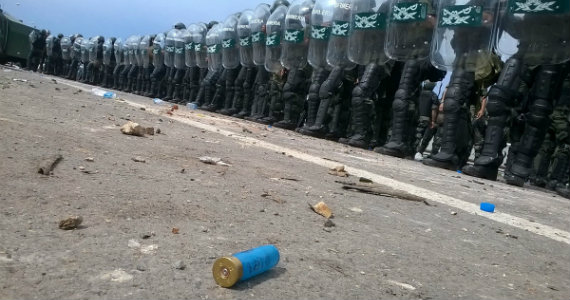 Días y noches que estremecen: apuntes sobre la represión