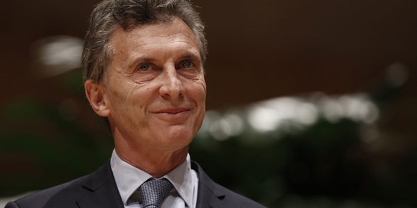 Promesas contra el pueblo: “Haciendo lo que hay que hacer”
