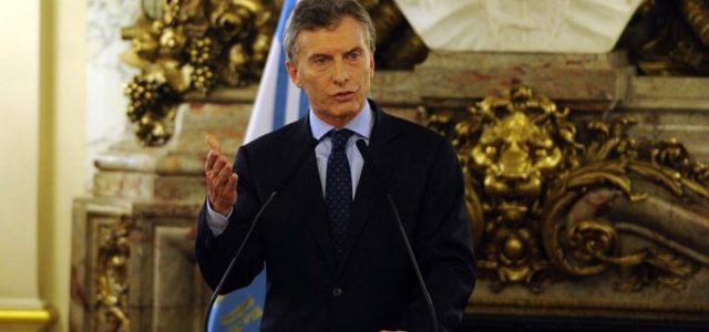 Macri, entre el subsidio patronal y al precarización laboral