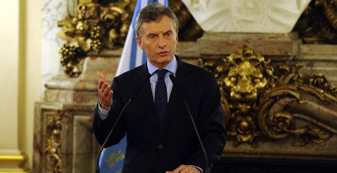 Macri, entre el subsidio patronal y al precarización laboral