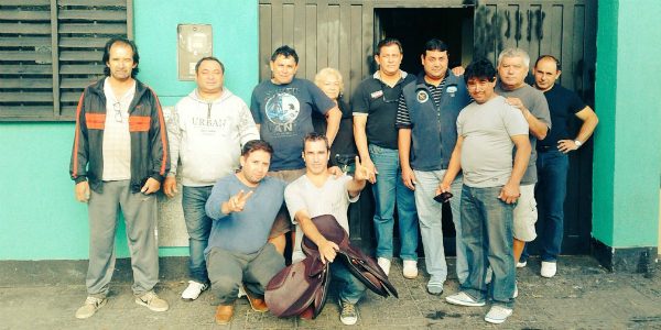 Resistencia en otra fábrica que cierra: la mirada incierta de quien se queda sin trabajo