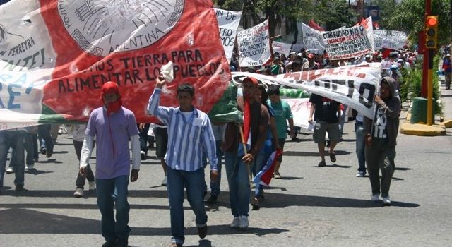 Mocase, organizarse por el derecho a la tierra y la vida