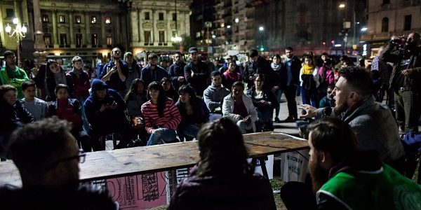 Organizaciones sociales presentaron la campaña “Juventud Sin Futuro”