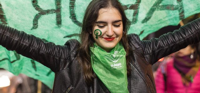 #NiUnaMenos: cuando el mundo se mueve con los pies de las mujeres